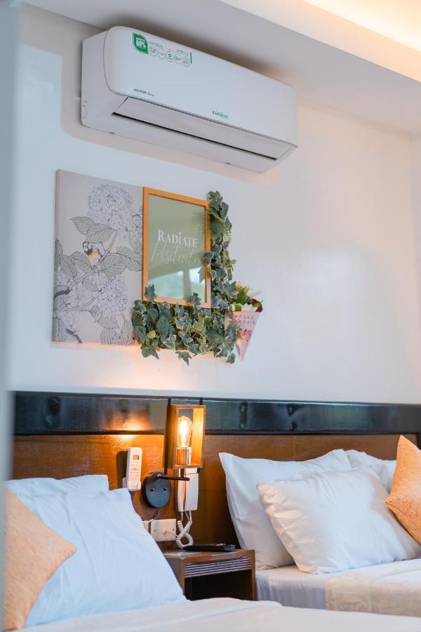 Island Wanderers Inn 코른 외부 사진