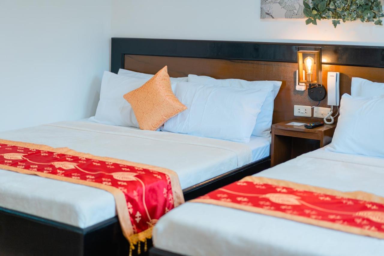 Island Wanderers Inn 코른 외부 사진